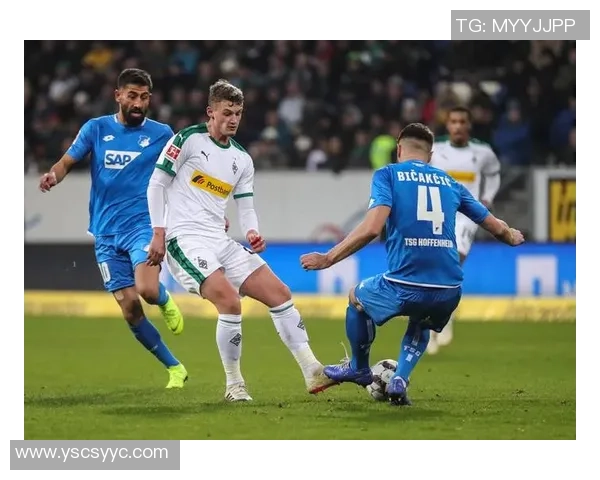 德甲11月最佳阵容揭晓门兴四将表现出色马扎与迪奥曼德领衔阵容